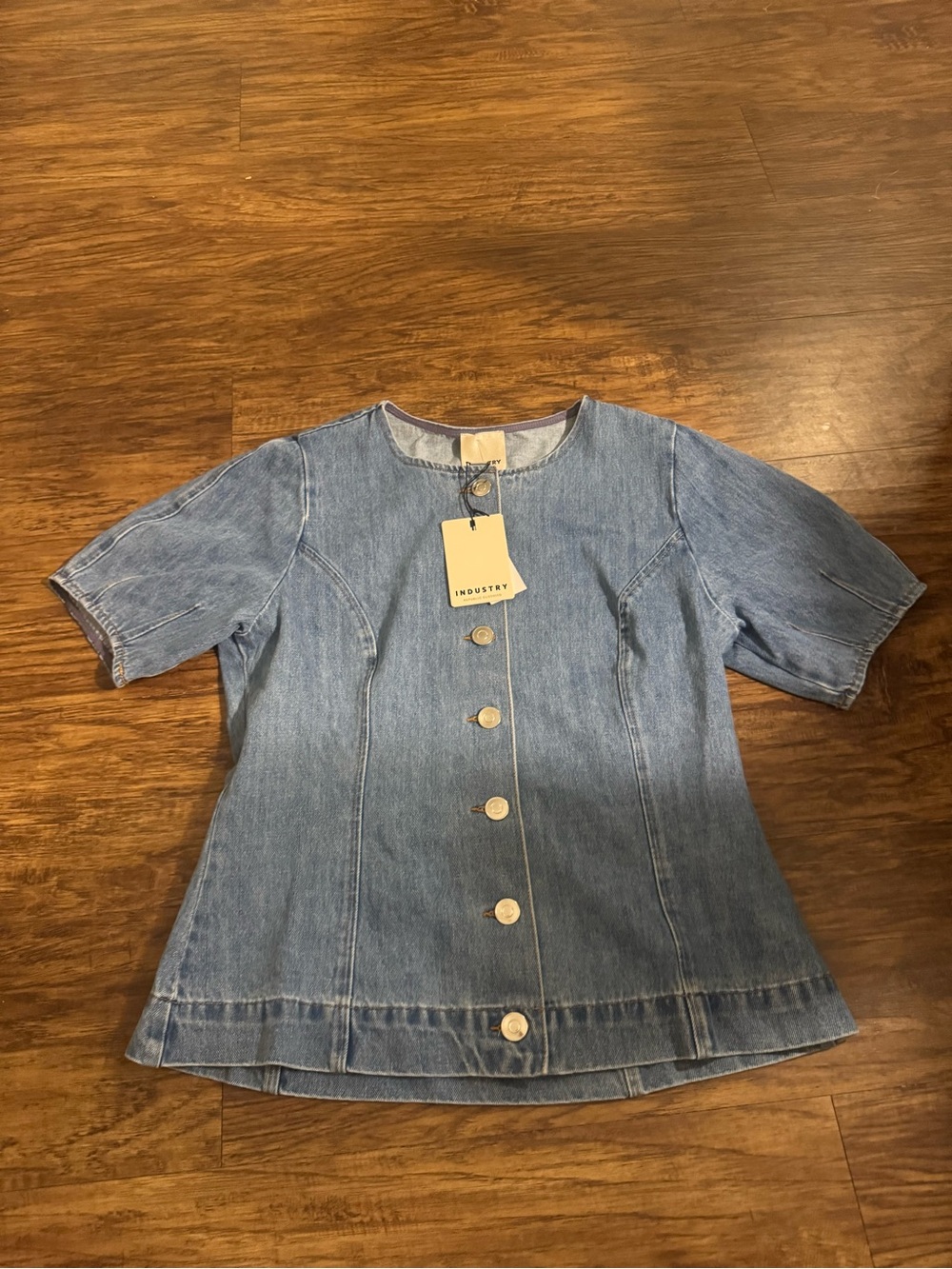 NWT Tuckernuck top size small